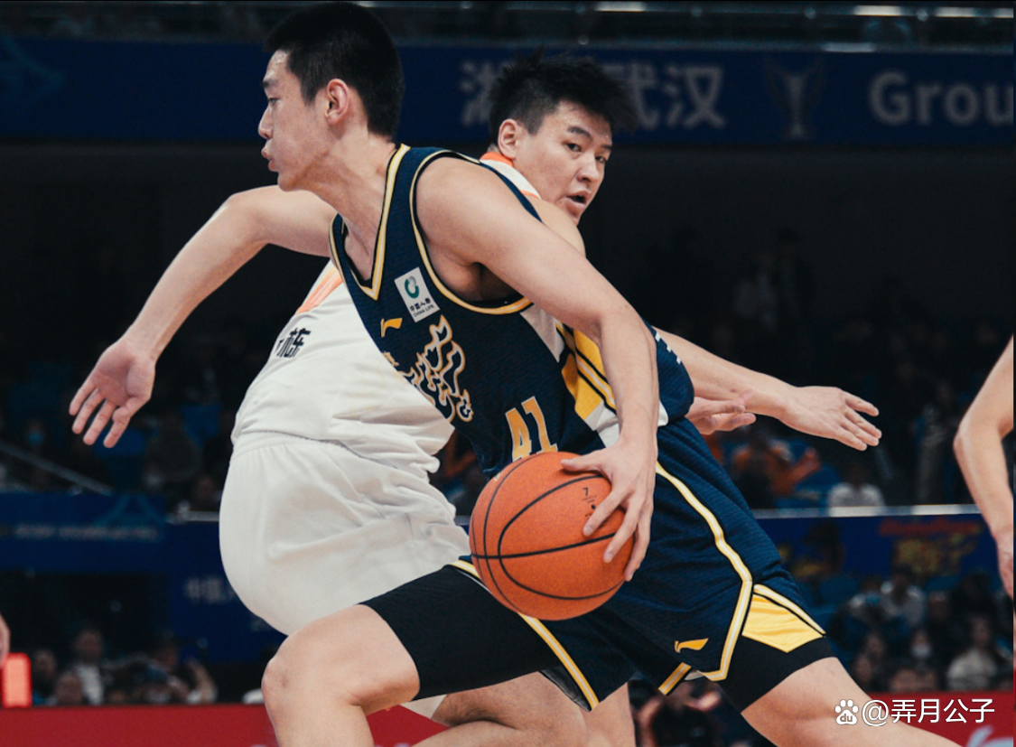 广州队送走老将，新秀崭露头角助阵(广州队送走老将,新秀崭露头角助阵视频)