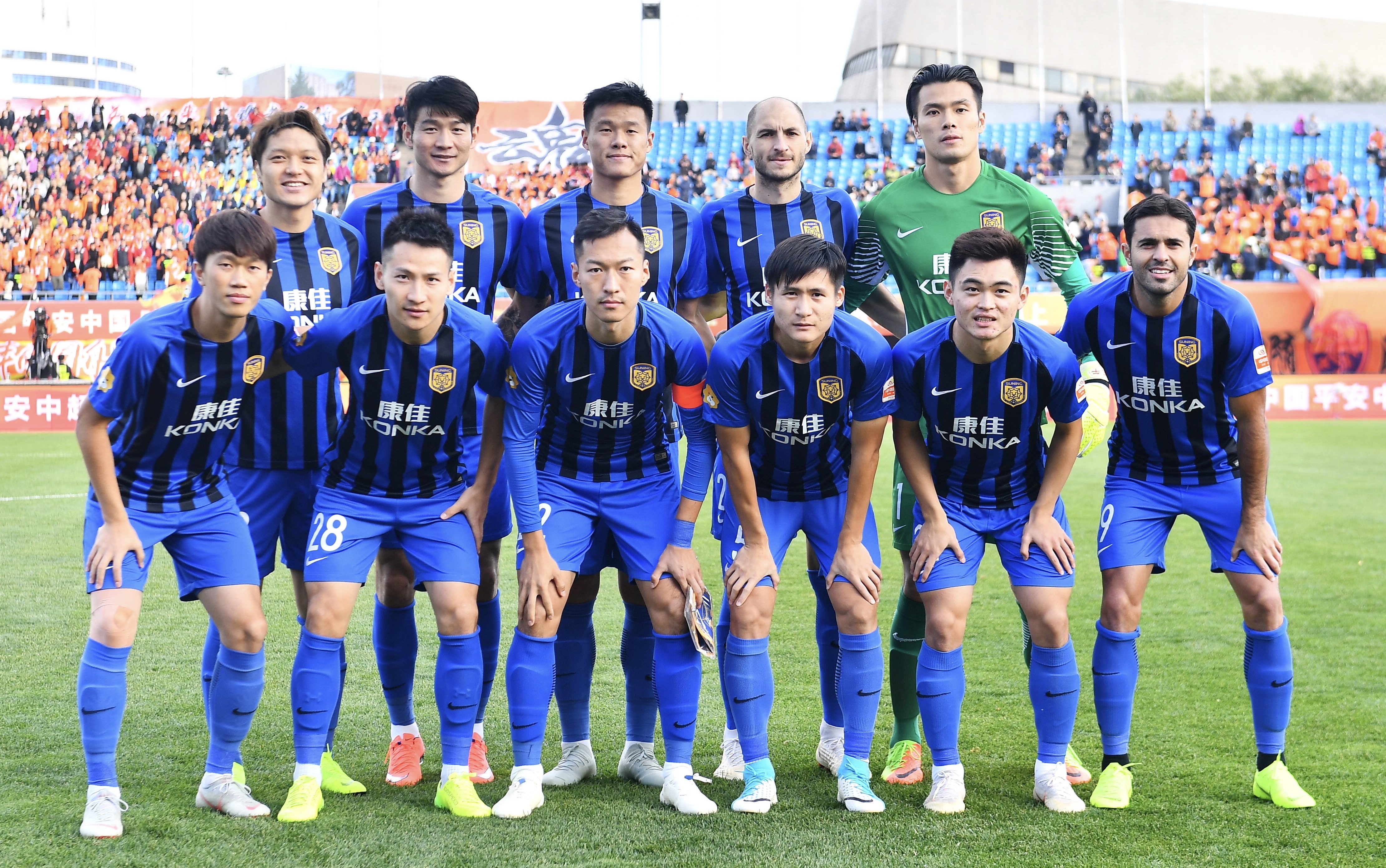 包含江苏苏宁凭借进攻火力，客场战胜华夏幸福的词条