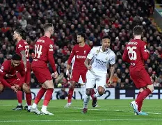 皇马传控统治全场,主场击败对手占据领先的简单介绍 皇马传控统治全场,主场击败对手占据领先的简单介绍